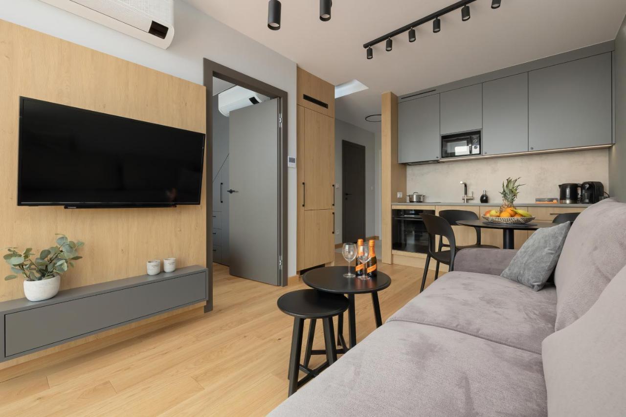 Lighthouse Luxury Penthouse - Jantar Apartment